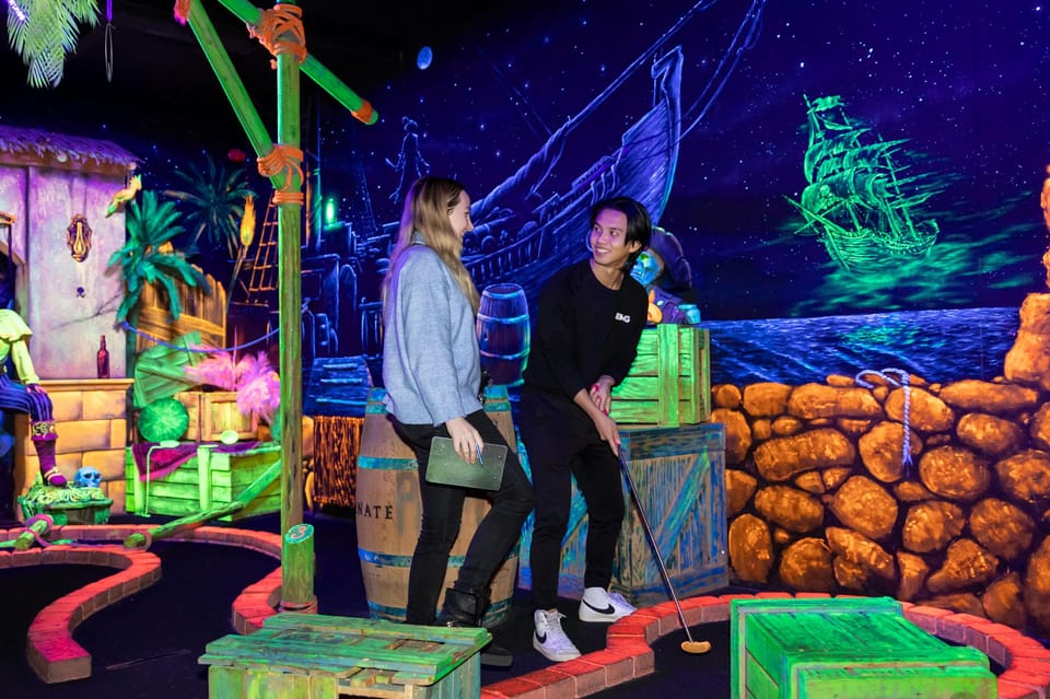 Aloha Amsterdam: 12-Hole Glow-in-the-Dark Mini-Golf - The Theming: Ships, Pirates, and Underwater Glow That Feels Like a World
