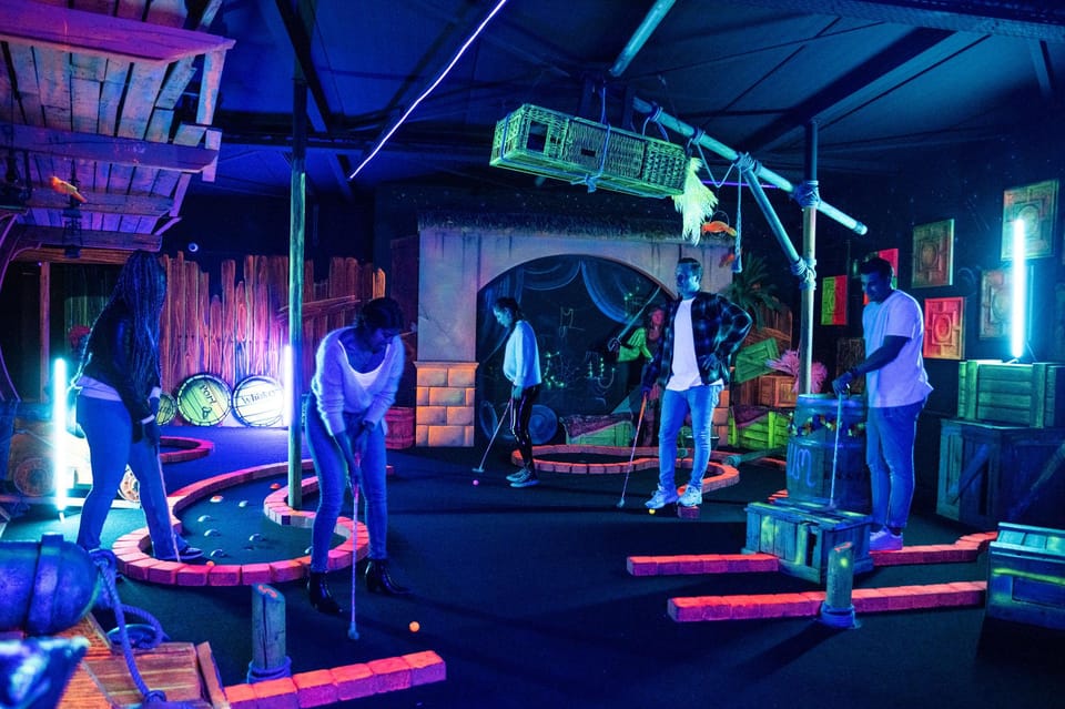 Aloha Amsterdam: 12-Hole Glow-in-the-Dark Mini-Golf - The Small Things That Can Affect Your Enjoyment