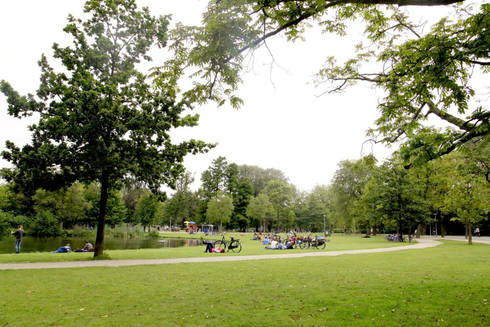 Amsterdam: 3h E-Bike Tour with break - Price and value: is $49 for 3 hours a fair deal?