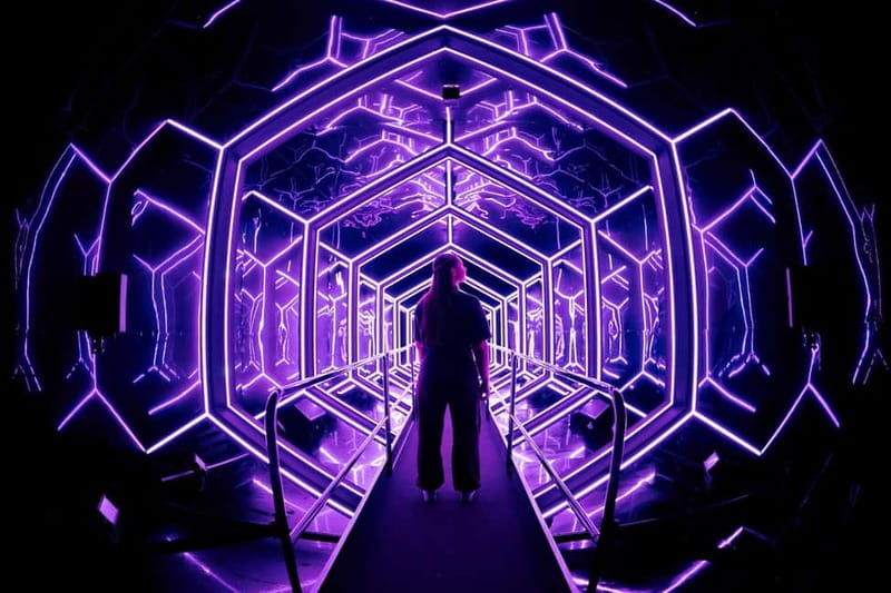 Amsterdam: AMAZE Immersive Audiovisual Experience Ticket - Where AMAZE fits in an Amsterdam plan