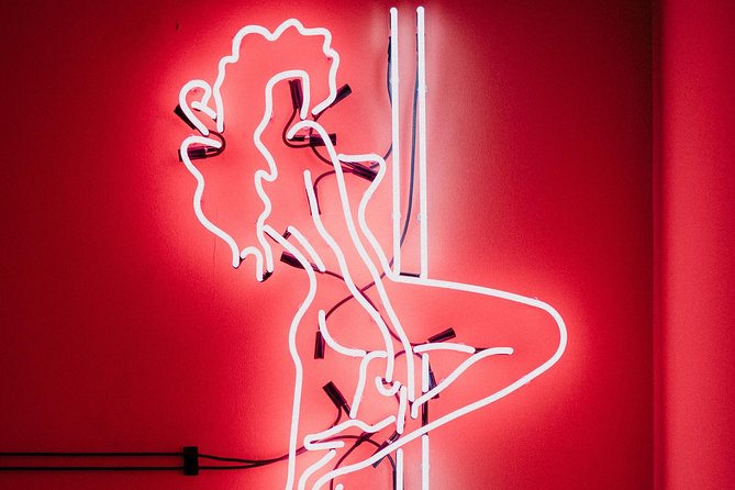 Amsterdam: Behind the Scenes Strip Club Tour with Ex-Sex Worker - The Self-Guided Smartphone Part (and Why It Helps)