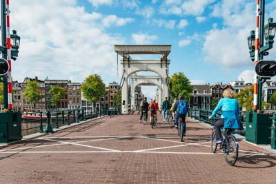 Amsterdam: Bike Tour with Optional Cruise in Small-Group - Getting Started at Bikeisready: What the First Minutes Feel Like