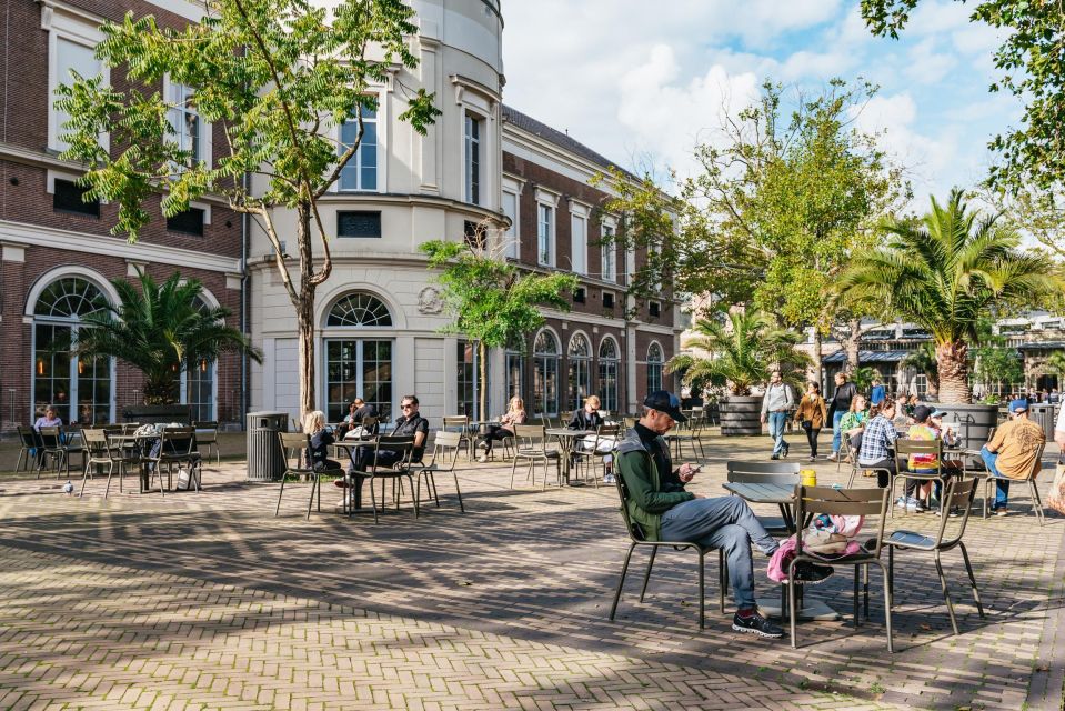 Amsterdam: Bike Tour with Optional Cruise in Small-Group - Museumplein and Vondelpark: Art District Meets Breathing Space