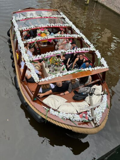 Amsterdam: Boat Tour with Optional Unlimited Drinks - What makes this tour feel different: LGBTQ-friendly crew and guide-led storytelling