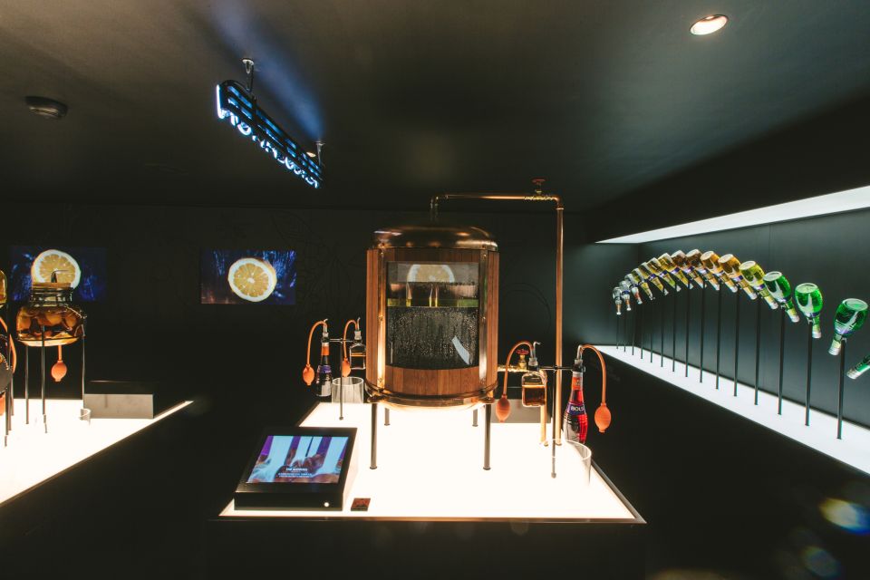 Amsterdam: Bols Cocktail Experience Entry Ticket - Staff who make the end feel special