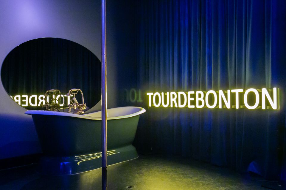 Amsterdam: Brothel Tour with Former Sex Worker - Strip pole time: the playful, rare moment