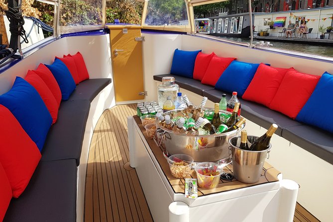 Amsterdam: Canal Booze Cruise with Unlimited Drinks Option - Why this one-hour canal booze cruise makes sense in Amsterdam
