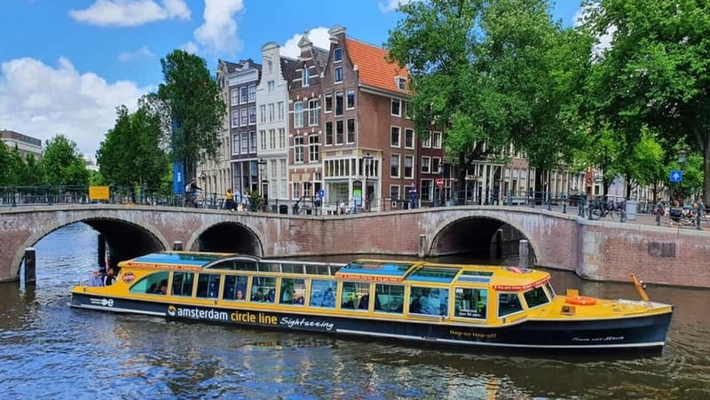 Amsterdam: Canal Cruise from Anne Frank Museum - Getting on board at Smidtje Canal Café Dialoog (and where you’ll go next)