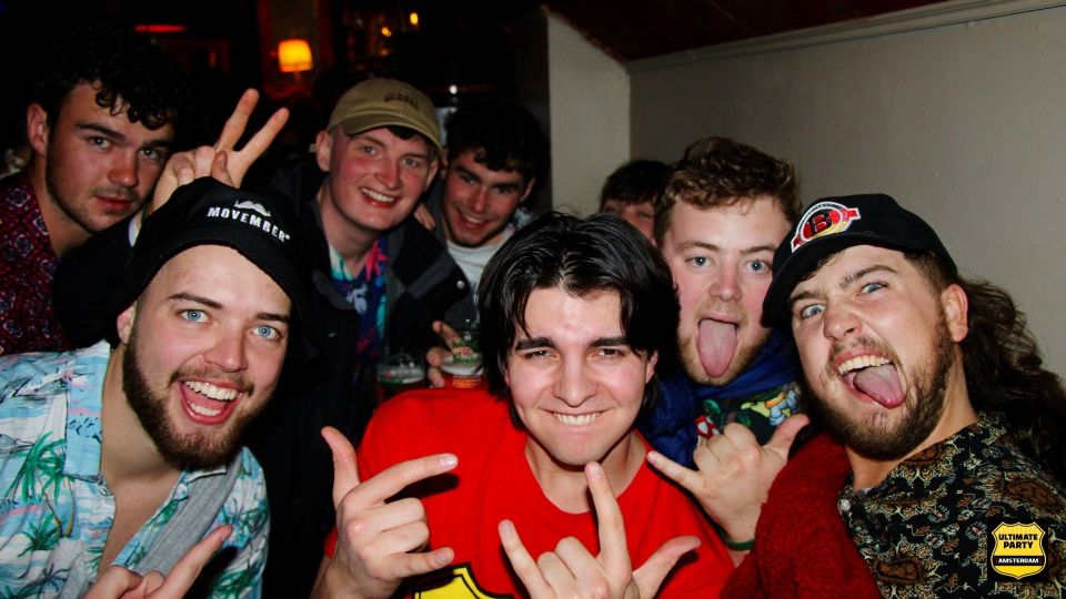 Amsterdam: City Center Bar Crawl and Nightlife Experience - How the hosts keep a big group from falling apart