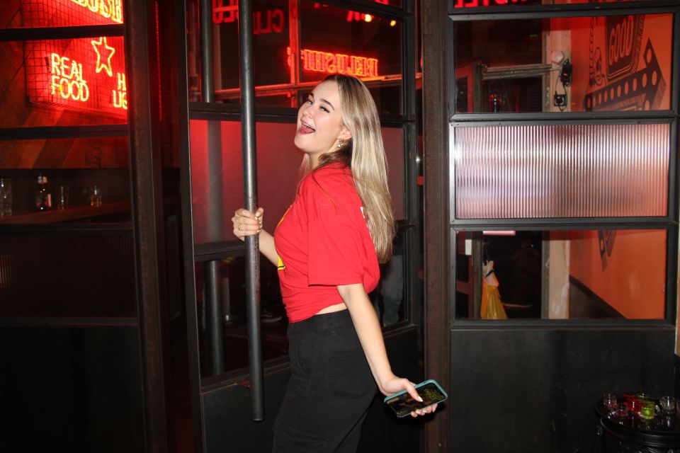 Amsterdam: City Center Bar Crawl and Nightlife Experience - Dress code, toilets, and payment quirks you should not ignore