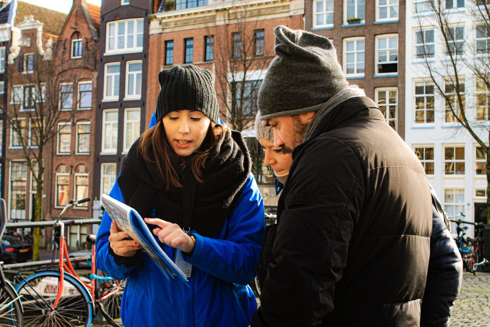 Amsterdam: City Center Walking Tour in italian - Starting at Euro Pub in Dam Square: the easiest launch point