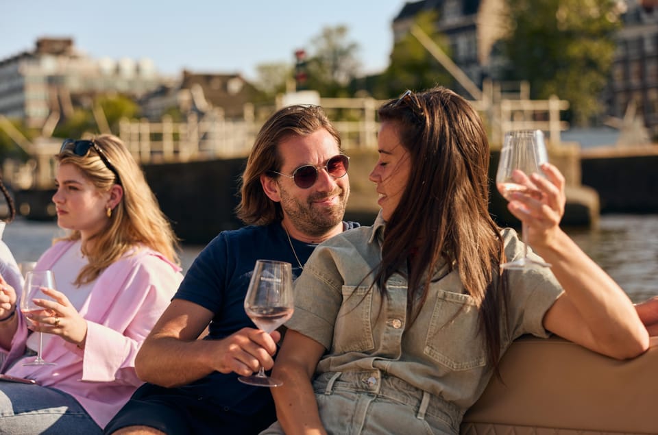 Amsterdam: German Guided Canal Cruise with on Board Bar - Should You Book This German Canal Cruise?