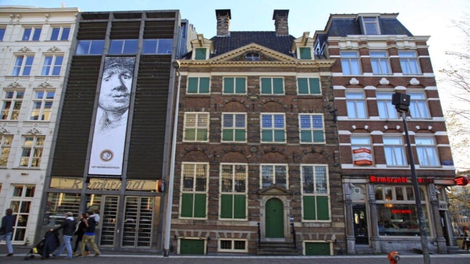 Amsterdam: Guided Anne Frank Small-Group Walking Tour - Anne Frank Statue near Anne Frank House: a respectful close