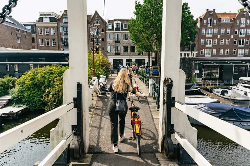 Amsterdam: Guided Bike Tour City Centre in EN/DE/FR/ES - Why this bike tour works better than trying to DIY the center