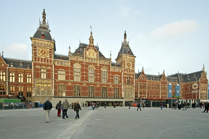 Amsterdam Guided Cruise with New York Pizza, Drinks and Ice Cream - Key highlights worth knowing before you go