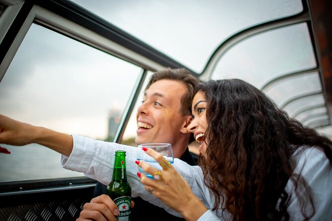 Amsterdam Guided Cruise with New York Pizza, Drinks and Ice Cream - Comfort, viewing, and onboard pacing