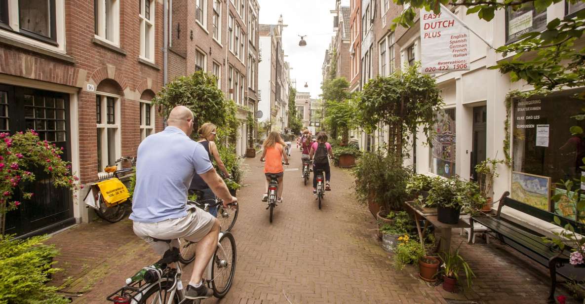 Amsterdam: Hidden Gems & Highlights Guided Bike Tour - Key things to know before you go