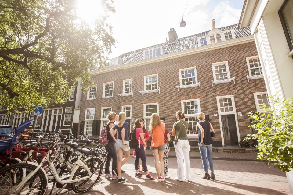 Amsterdam: Hidden Gems & Highlights Guided Bike Tour - Why this 3-hour bike tour is a smart Amsterdam first-day move
