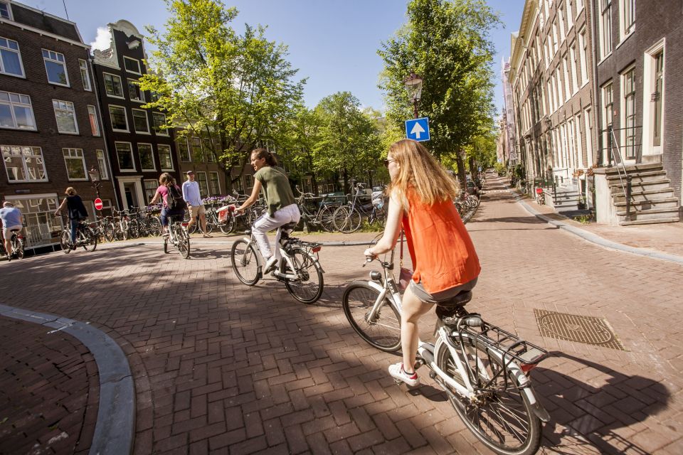 Amsterdam: Hidden Gems & Highlights Guided Bike Tour - Traffic, safety, and group management: the part you should actually think about
