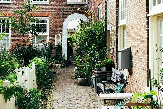 Amsterdam High-End Dutch Food & History Tour - Up to 8 guests - The speakeasy wine pairing: how to make it work for you