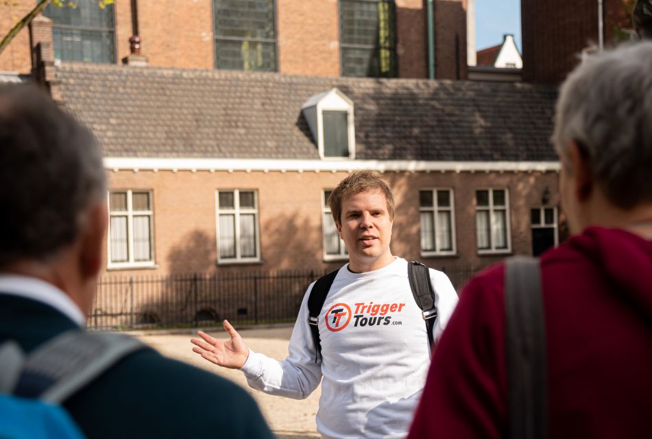 Amsterdam: Highlights & History Walking Tour - Two Hours of Amsterdam Highlights: Old Town to Dam Square