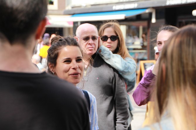 Amsterdam Highlights Small-Group Walking Tour - Muntplein and the flower market: pretty with a point