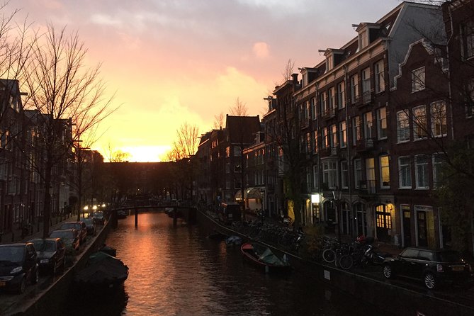 Amsterdam Highlights Walking Tour: Small Group Experience - Canal District and the Optional Detour: If You Ask, You Might Get More