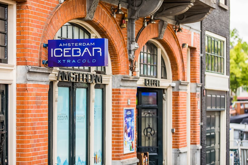 Amsterdam: Icebar Entry Ticket with 3 Drinks - Getting there from Rembrandtplein: check-in and the warm lounge