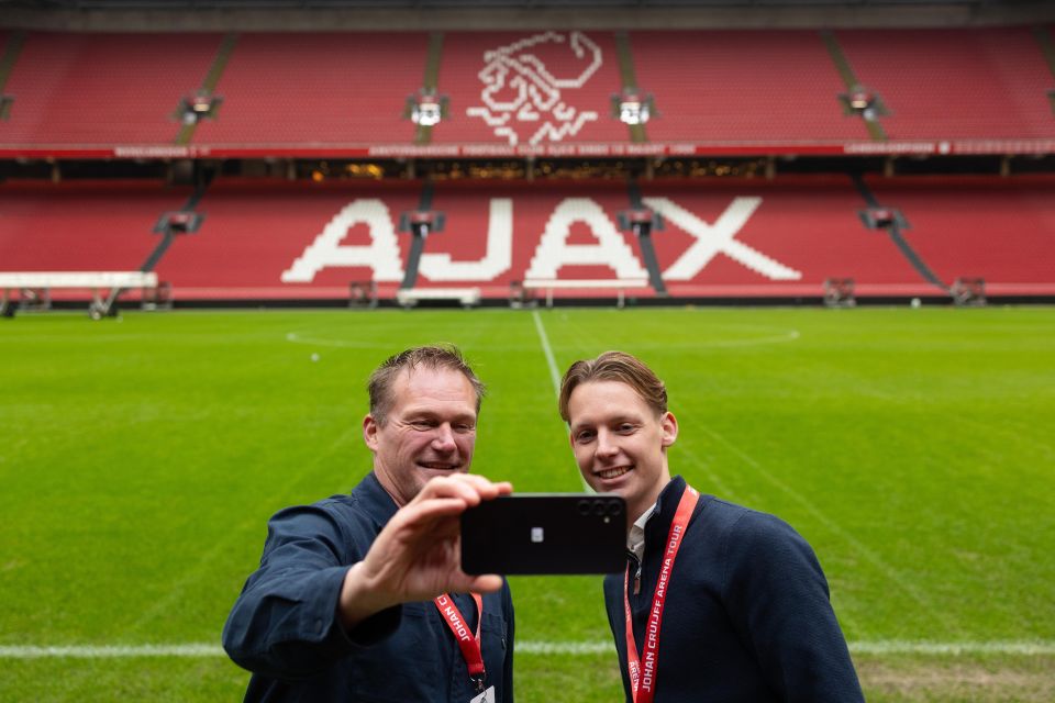 Amsterdam: Johan Cruijff ArenA Tour with Optional Guide - Ajax’s Official Dressing Room: Where the Atmosphere Changes