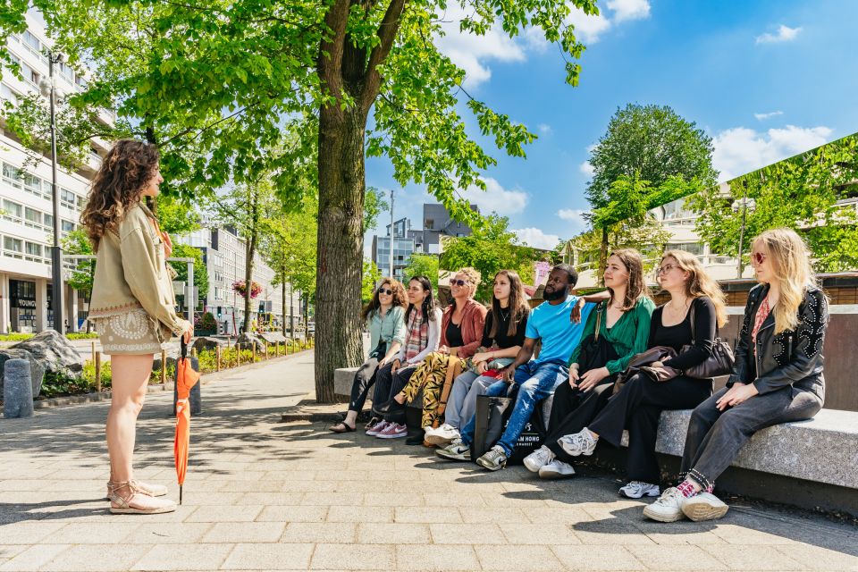 Amsterdam: Life of Anne Frank and World War II Walking Tour - Dutch Resistance and Hiding Places: Understanding the Risk Behind Survival