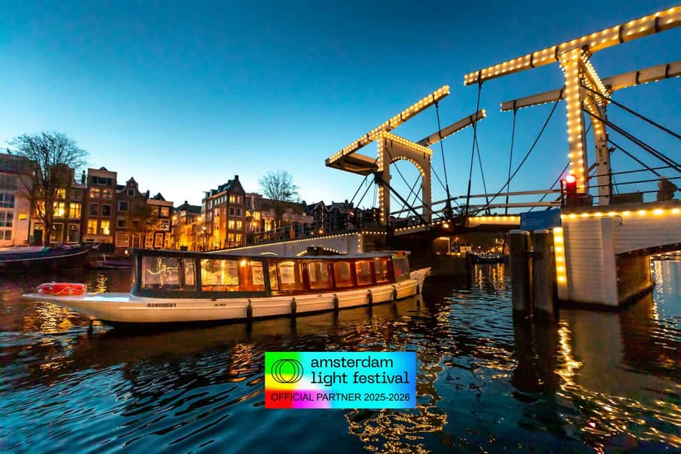 Amsterdam: Light Festival Heated Cruise with Drinks & Snacks - Your Night Route from Prins Hendrikkade to Amsterdam Centraal