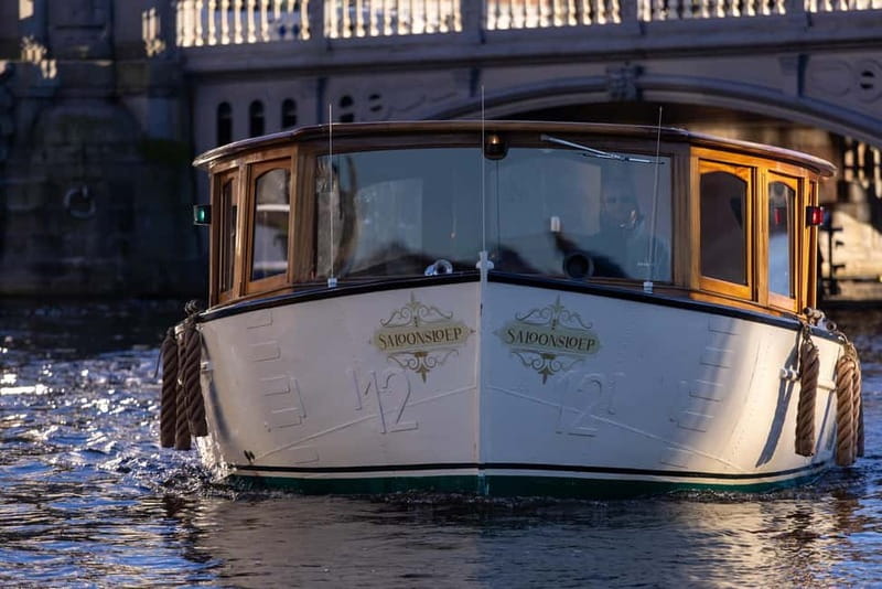Amsterdam: Luxury Canal Cruise with Optional Snacks & Drinks - How long should you book: 1 hour versus the full 2