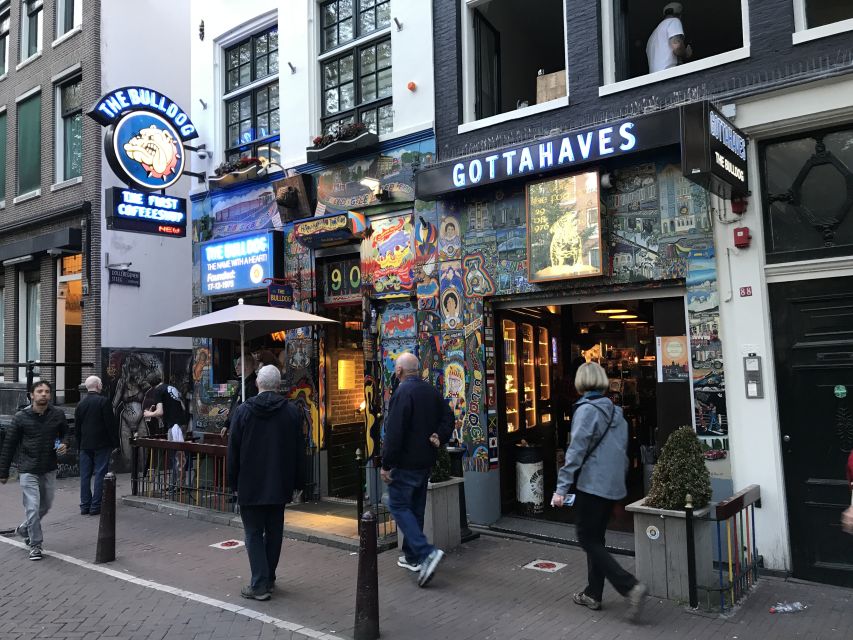Amsterdam: Red Light District and Local Pub Tour - Key things I’d highlight before you go