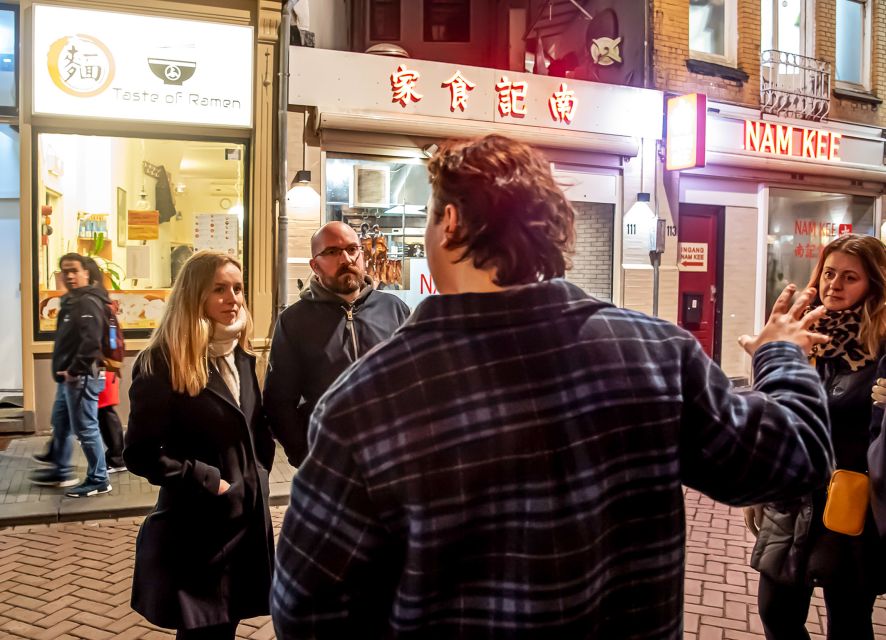 Amsterdam Red Light District & Coffee Shop Tour - Red Light District on foot: why this 2-hour format works