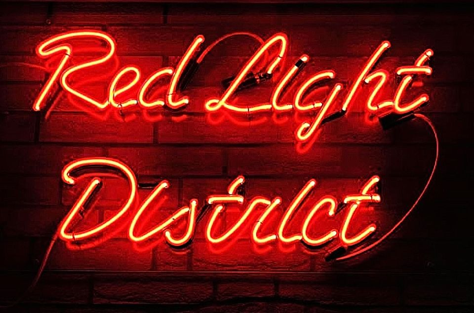 Amsterdam: Red Light District Exclusive Night Tour - Price and value: what $28 gets you in Amsterdam