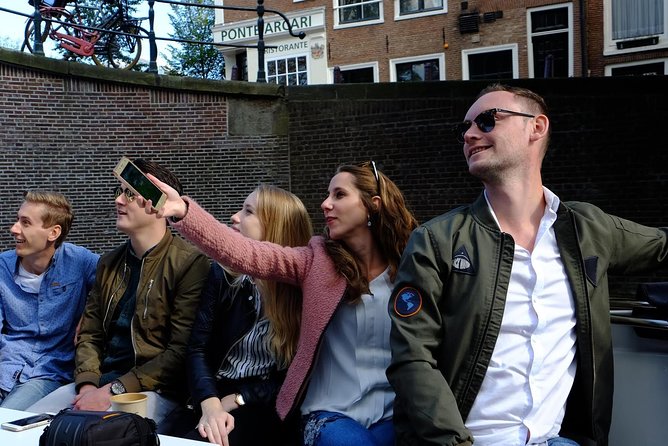 Amsterdam Small-Group Canal Cruise Including Snacks and Drinks - The 2-hour route that actually gives you Amsterdam context