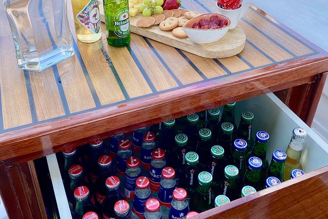 Amsterdam Small-Group Canal Cruise Including Snacks and Drinks - What you’ll see along the way: landmarks from the water