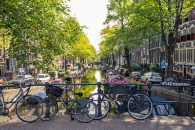 Amsterdam Small-Group Walking Tour - Where the Tour Starts at Beursplein 1 (And How to Find the Guide)