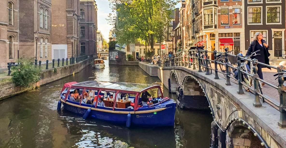 Amsterdam: Smoke and Lounge City Boat Cruise - From Amsterdam Central to the Canals in 70 Minutes
