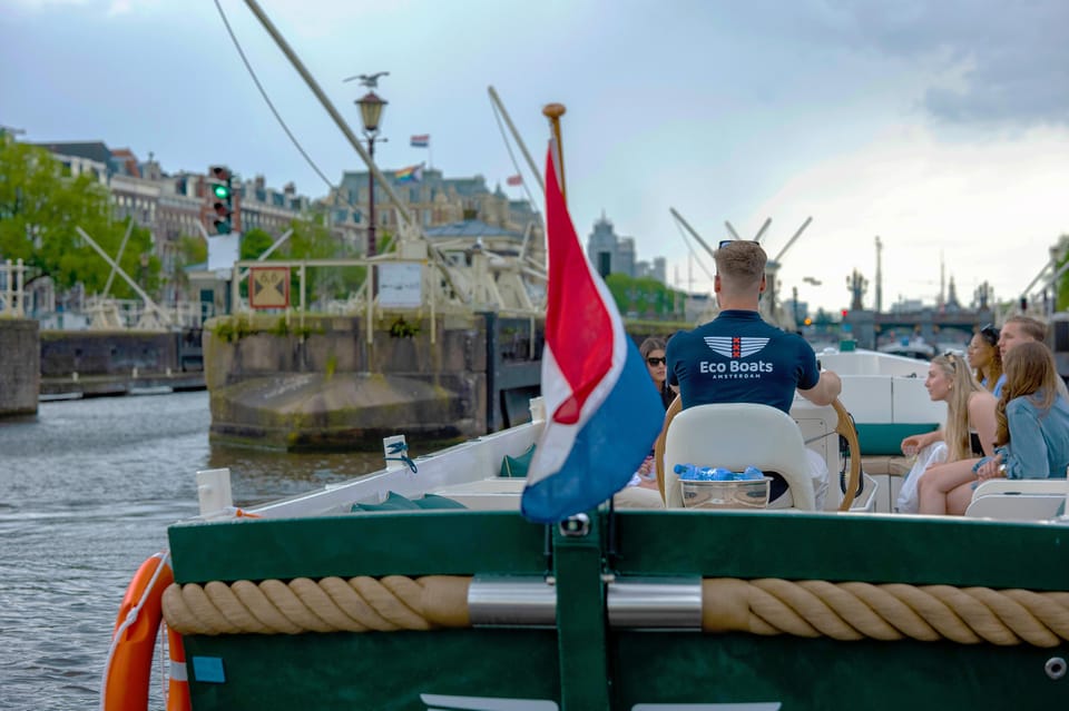 Amsterdam: The Newest Canal Cruise with Drink Option - Who This Cruise Fits Best