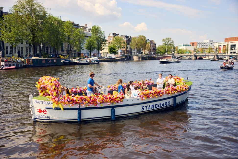 Amsterdam: The Original Flower Boat with Local Guide and Bar - Photo stops that feel easy, not frantic