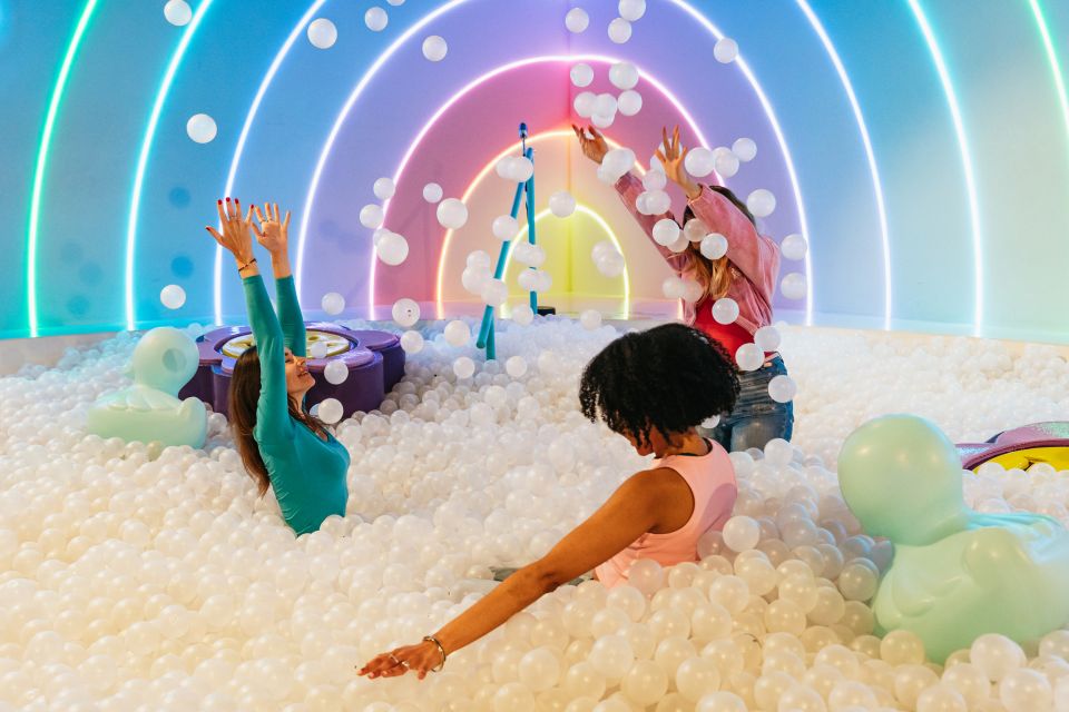 Amsterdam: The Upside Down Museum Entrance Ticket - The LED Ball Pit with Jacuzzi: The Big “Try It” Stop