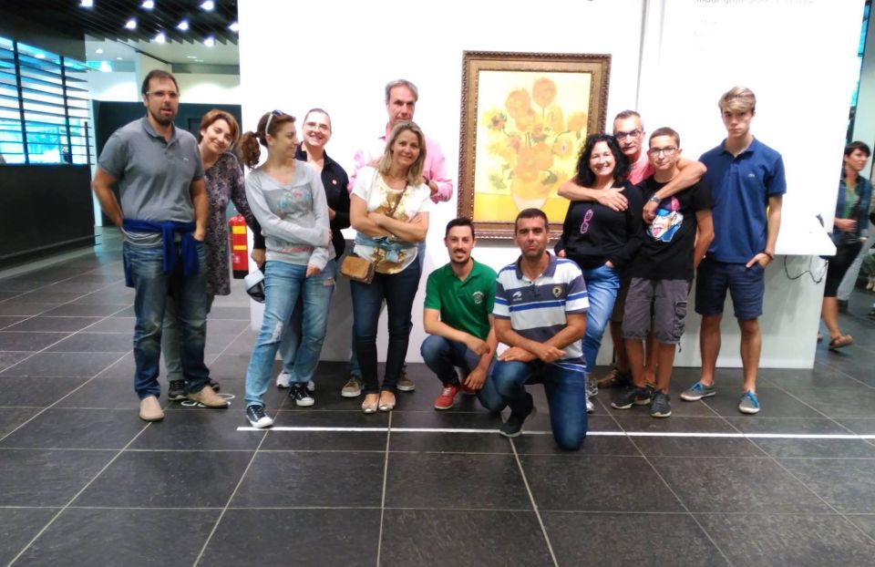 Amsterdam: Van Gogh Museum Guided Tour with Entry - Quick hits before you go