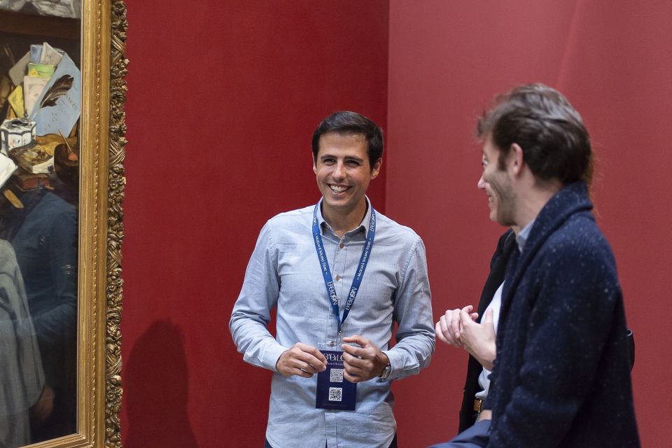 Amsterdam: Van Gogh Museum Masterpieces Tour up to 8 guests - How the guides turn paintings into a human story