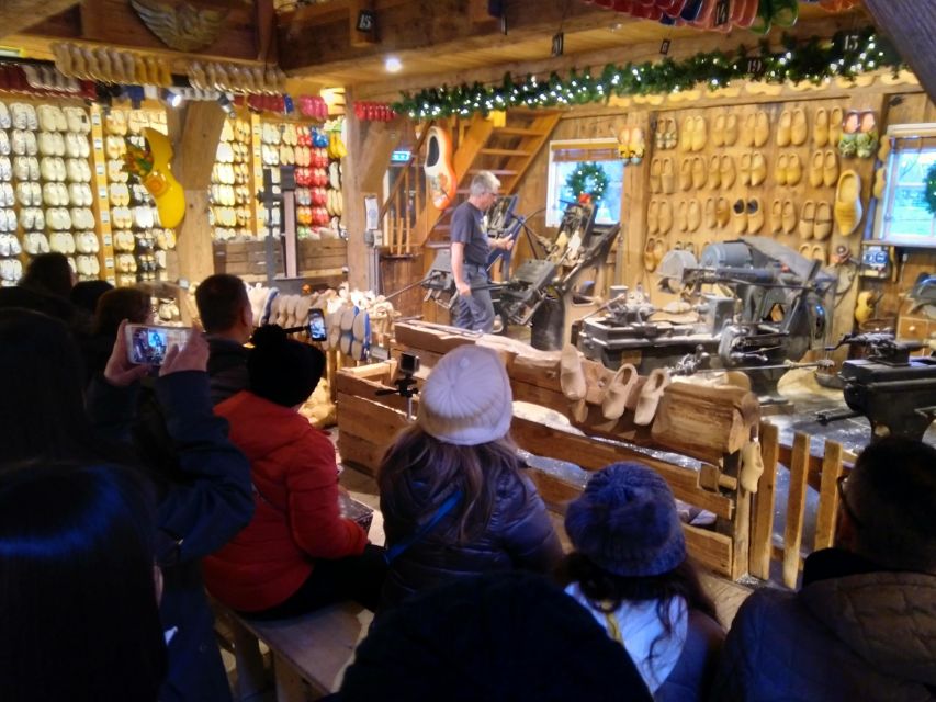 Amsterdam: Zaanse Schans 3-Hour Small Group Tour - Zaanse Schans in three hours: why this mini-trip works
