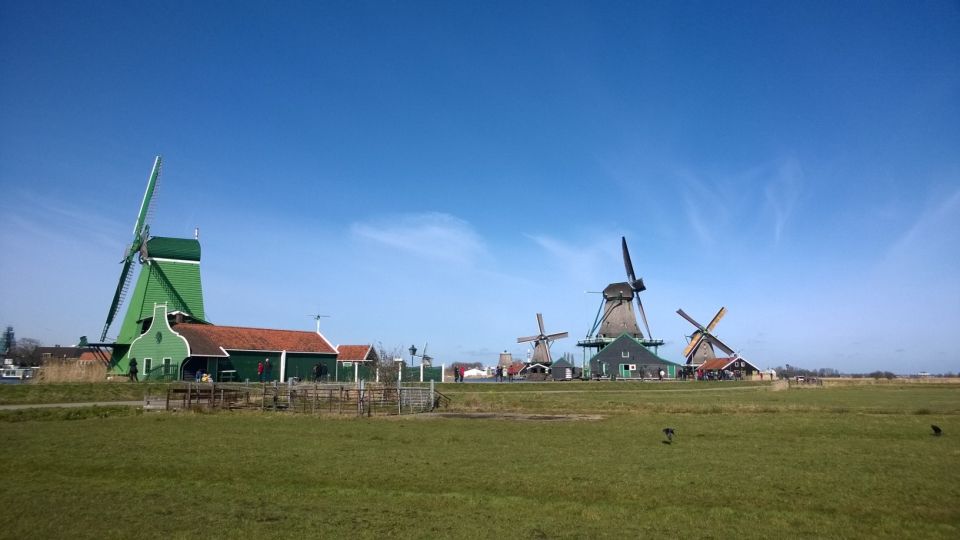 Amsterdam: Zaanse Schans 3-Hour Small Group Tour - The working windmill visit: what you’ll see inside