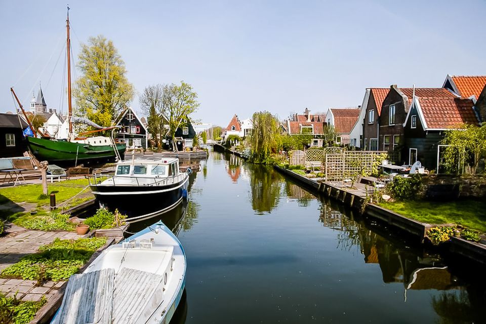 Amsterdam: Zaanse Schans, Edam, Volendam & Marken Bus Tour - Marken and the Polders Lesson You Can Actually See