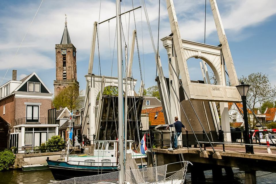 Amsterdam: Zaanse Schans, Edam, Volendam & Marken Bus Tour - Zaanse Schans: Windmills, 17th-Century Houses, and the River Zaan Feel