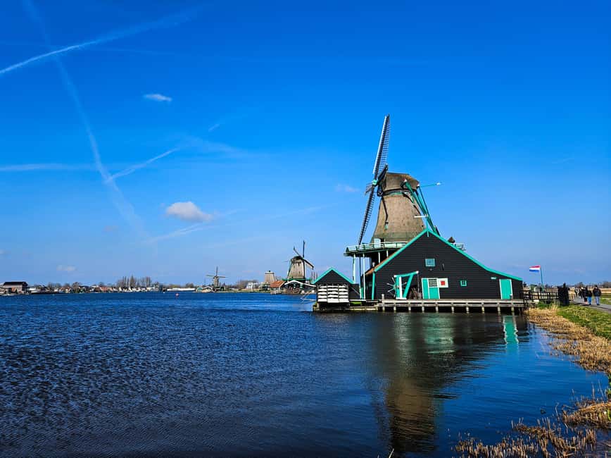 Amsterdam: Zaanse Schans windmills & Volendam Guided Tour - Key highlights at a glance