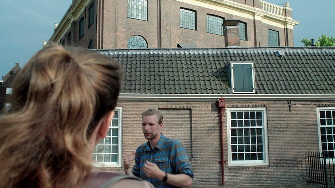 Anne Frank and the Jewish History of Amsterdam Private Tour - Hortus Botanicus and Plantage: Where the City Keeps Growing